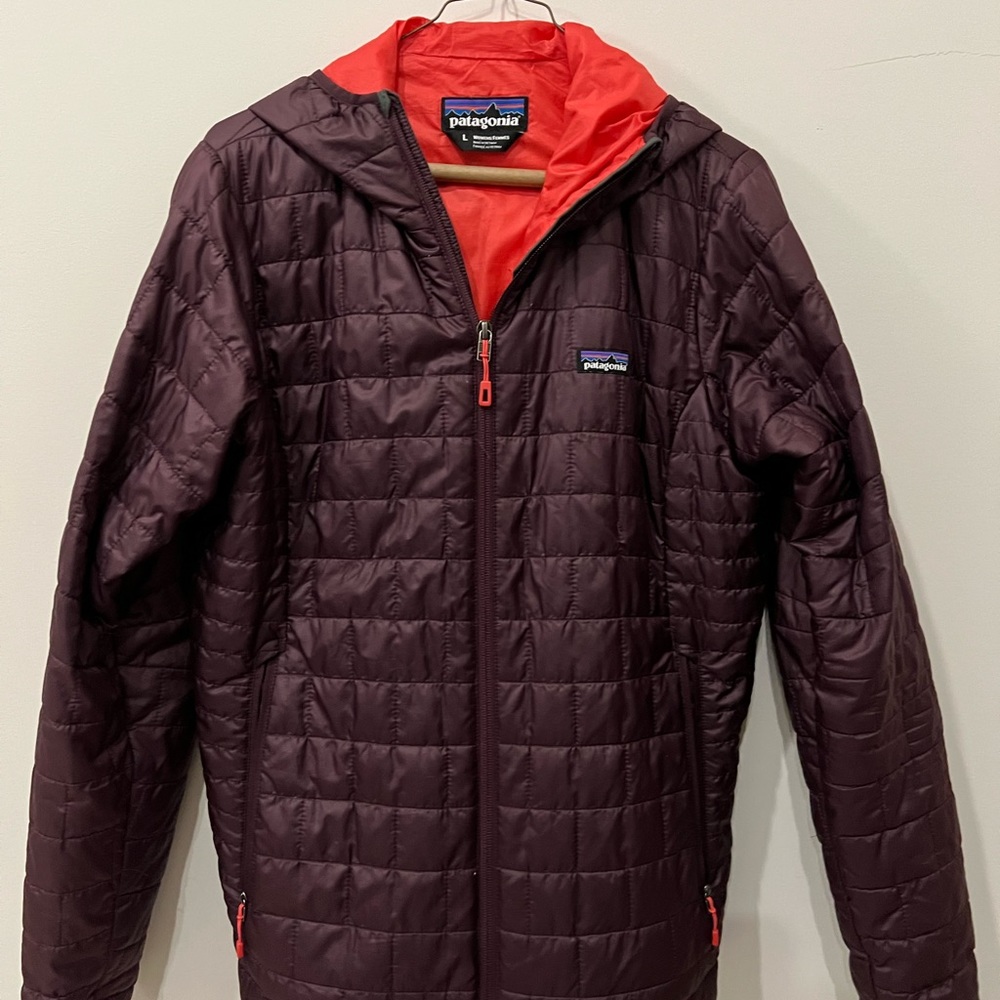 Womens Patagonia lightweight down jacket size large